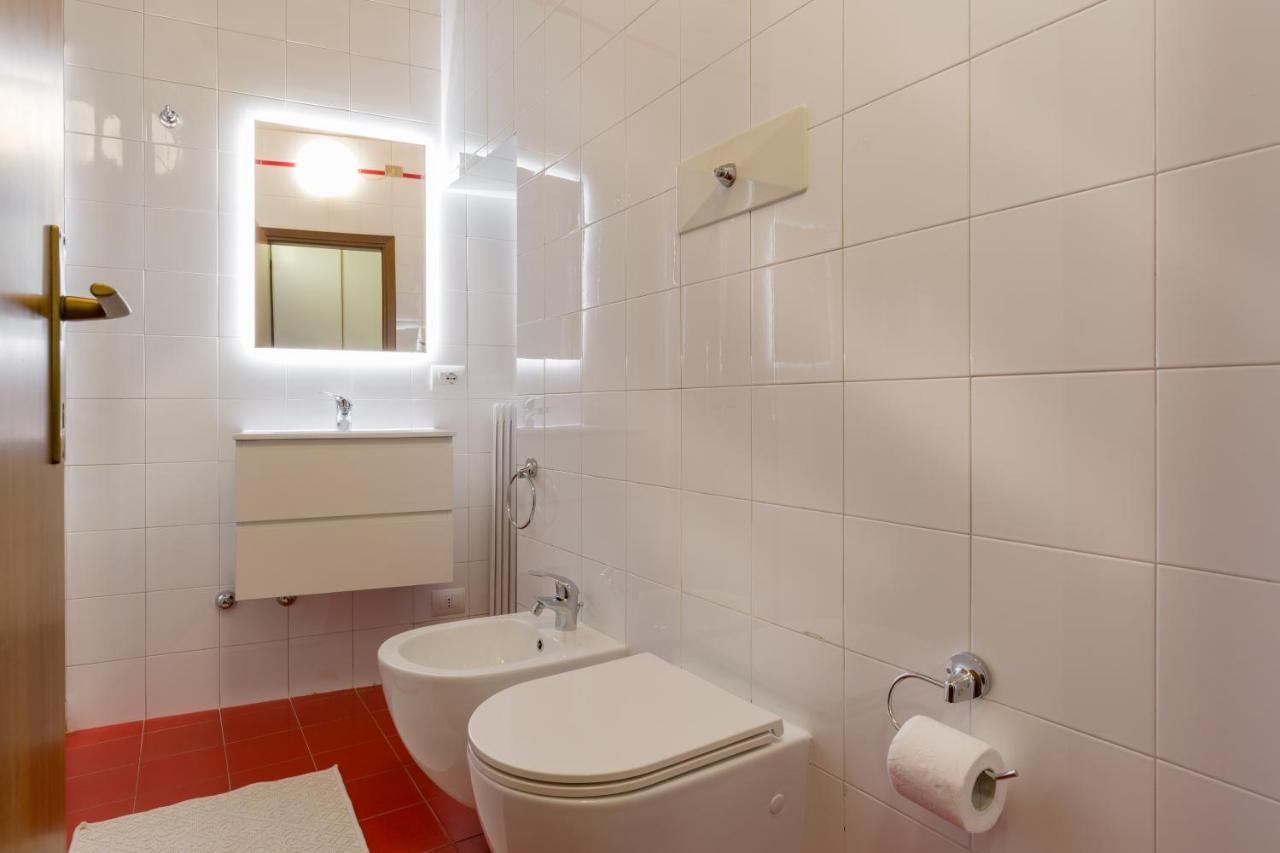Apartments City Center Верона Екстер'єр фото